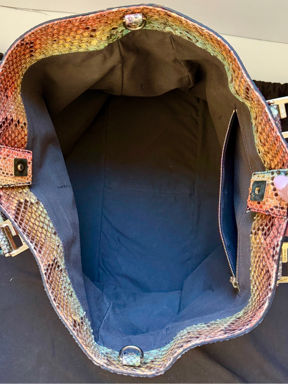 ULTRA RARE - FENDI Twin Python Tote Multicolor Bag - Archival Discontinued! - Picture 16 of 17